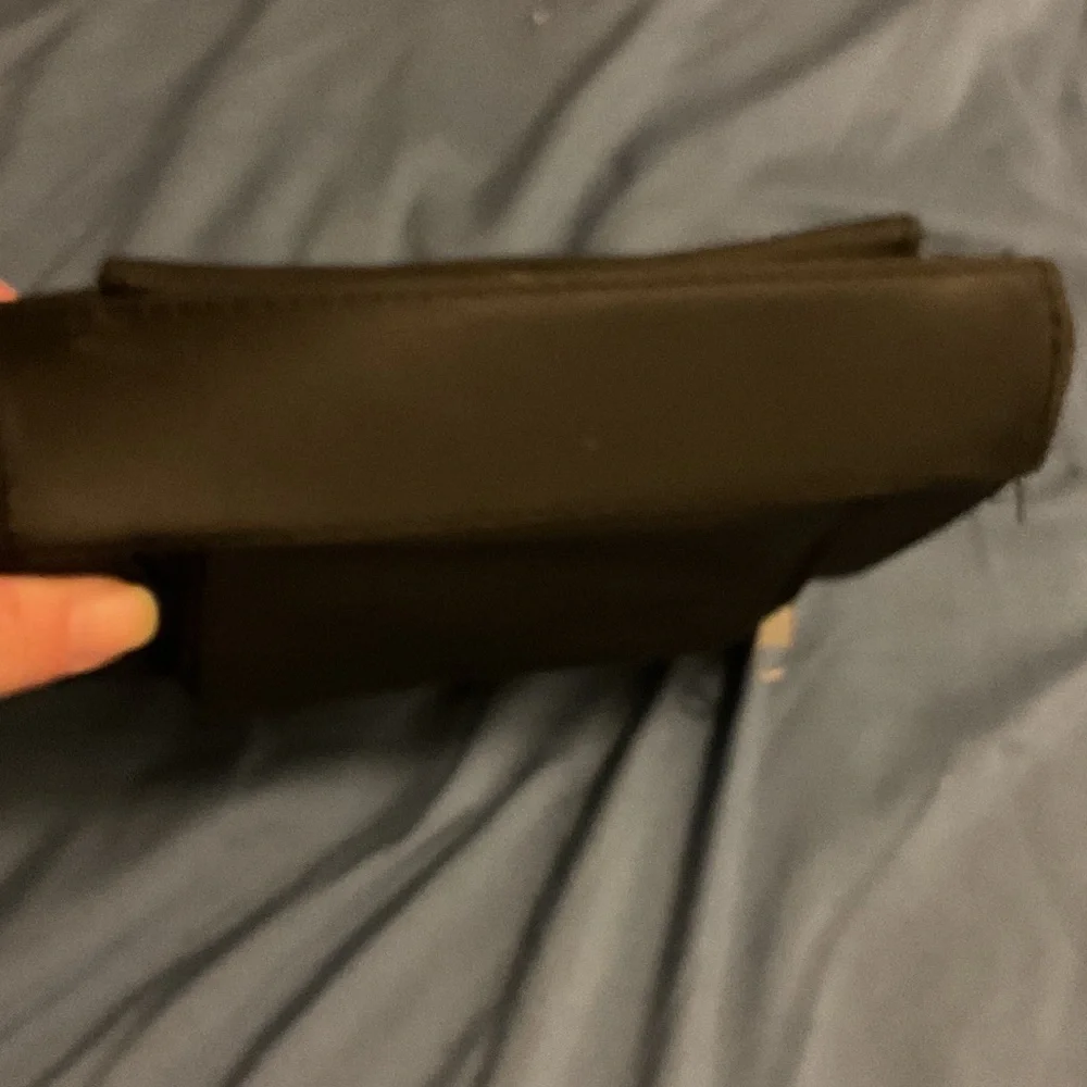 Chic Black Mini Bag with Heart Charm - Picture 6 of 6